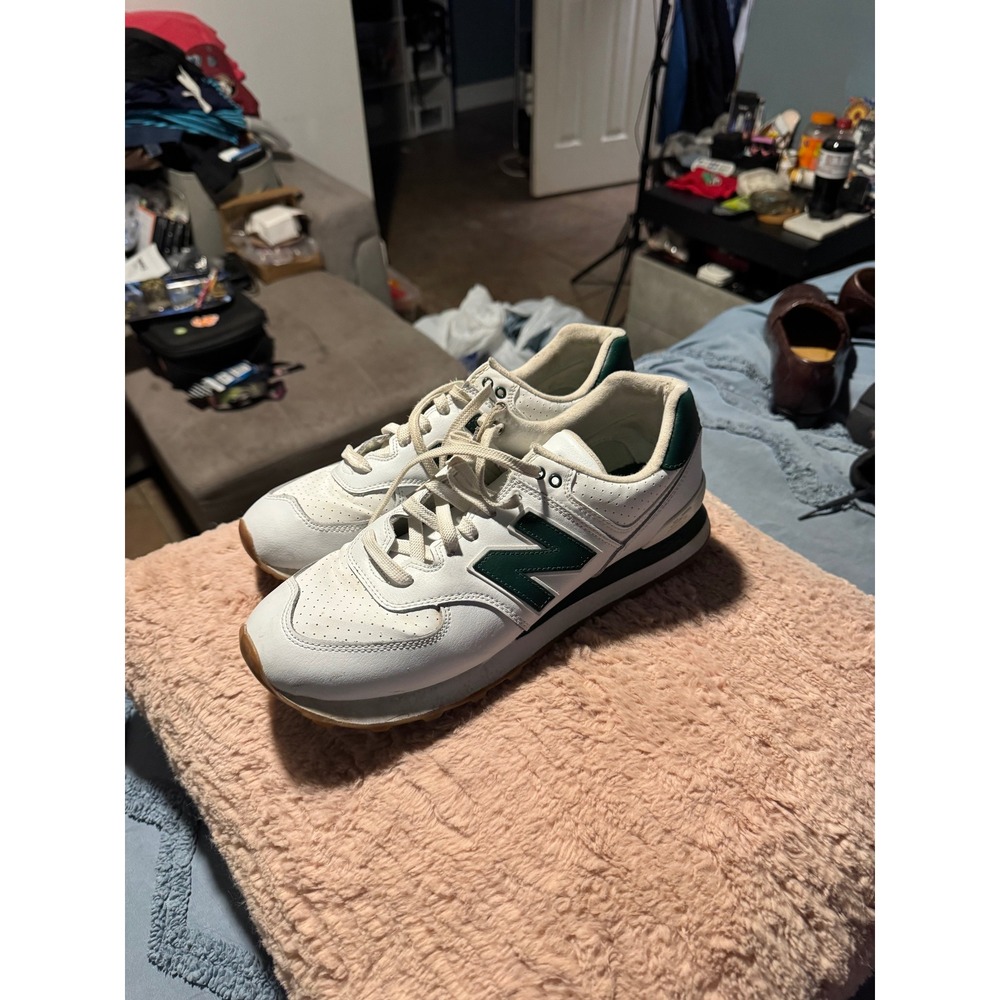 New Balance 574 Mens White Green Leather Low Top Sneakers - Picture 1 of 5